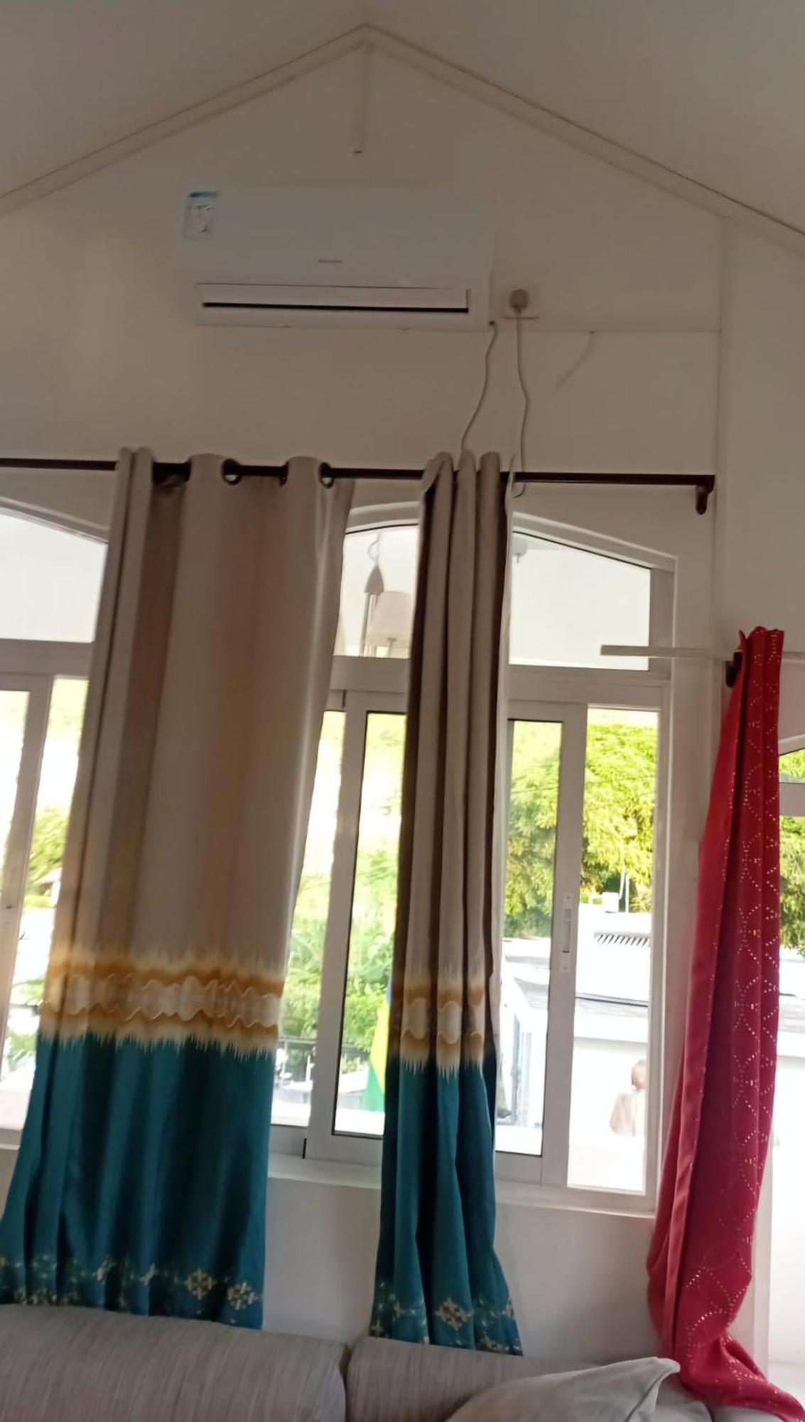 Cheerful 1 Bed Vacation Home With Tours & Facilities La Gaulette Eksteriør billede